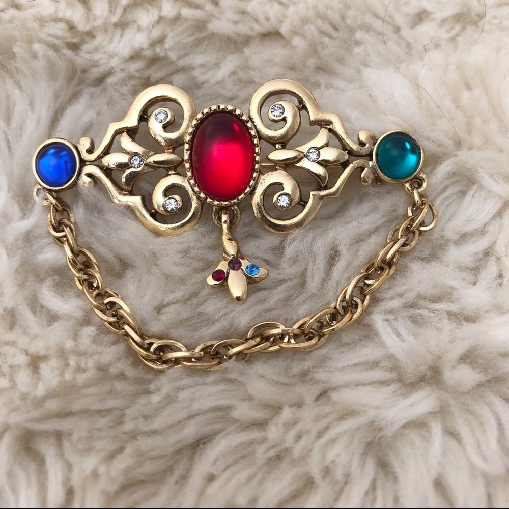 Vintage AJC Victorian Revival Brooch - Picture 1 of 4